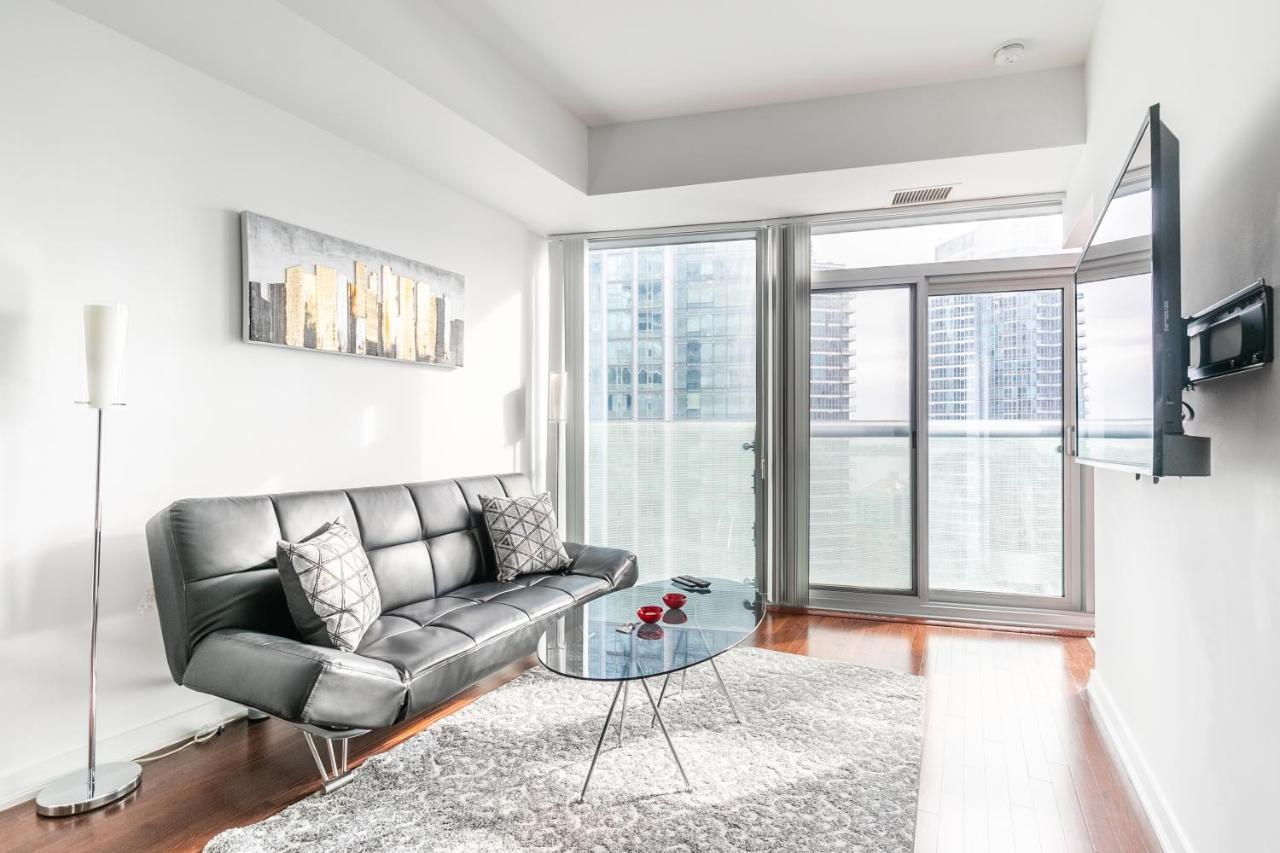 Marvelous Apartments In The Heart Of Toronto Exteriör bild