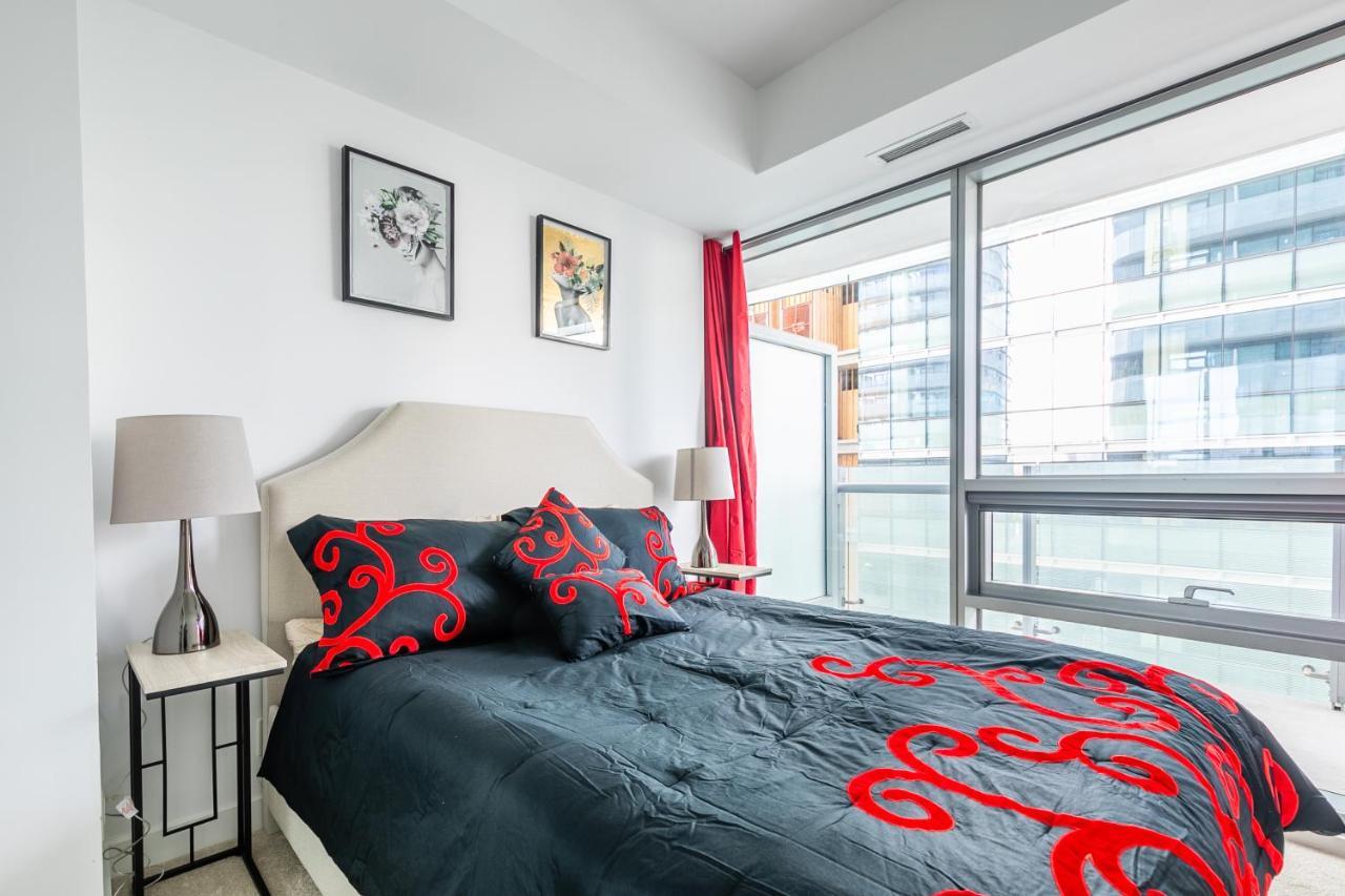 Marvelous Apartments In The Heart Of Toronto Exteriör bild