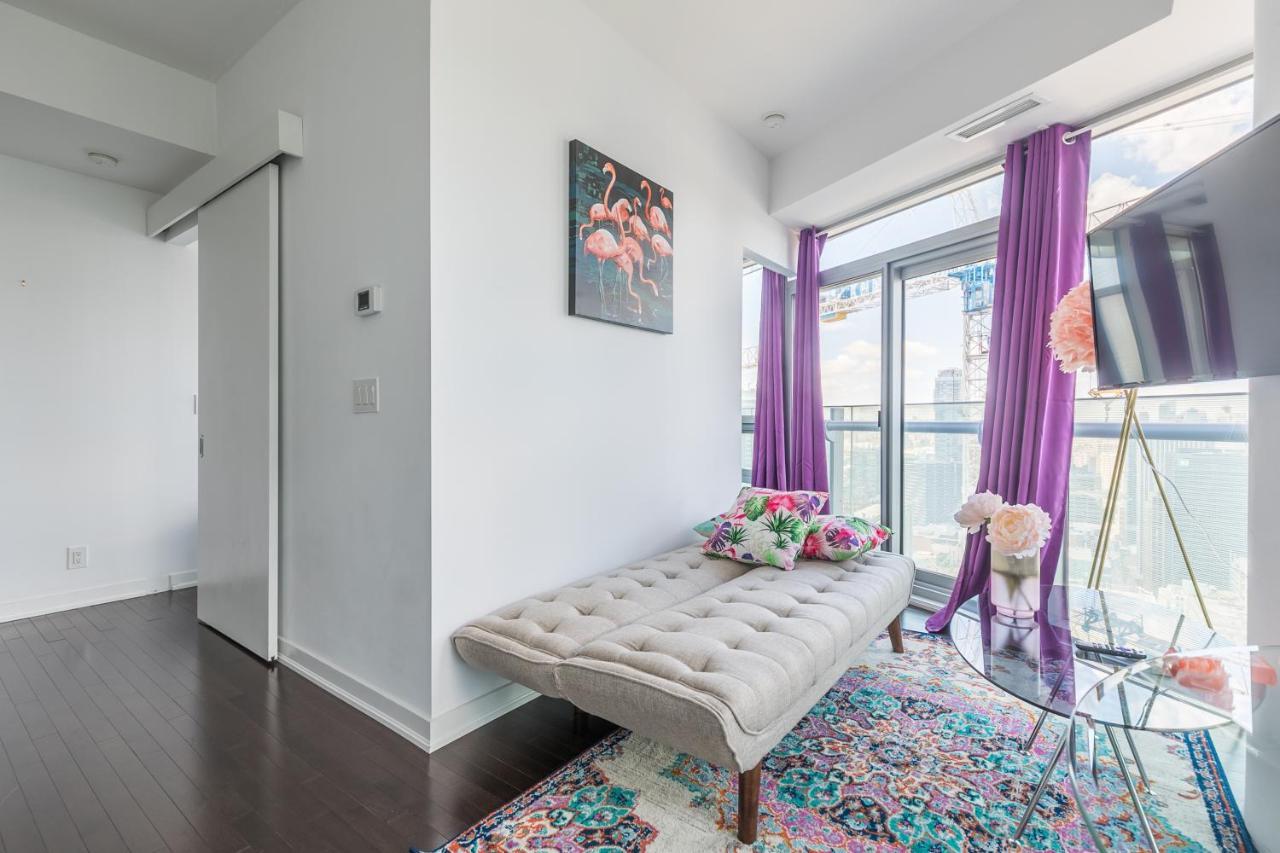 Marvelous Apartments In The Heart Of Toronto Exteriör bild