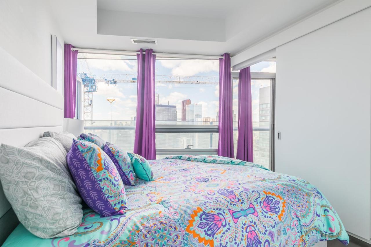 Marvelous Apartments In The Heart Of Toronto Exteriör bild