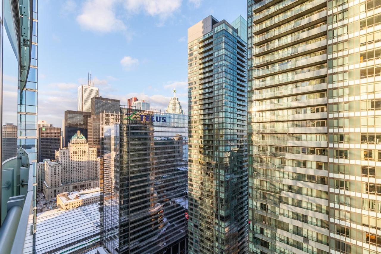 Marvelous Apartments In The Heart Of Toronto Exteriör bild