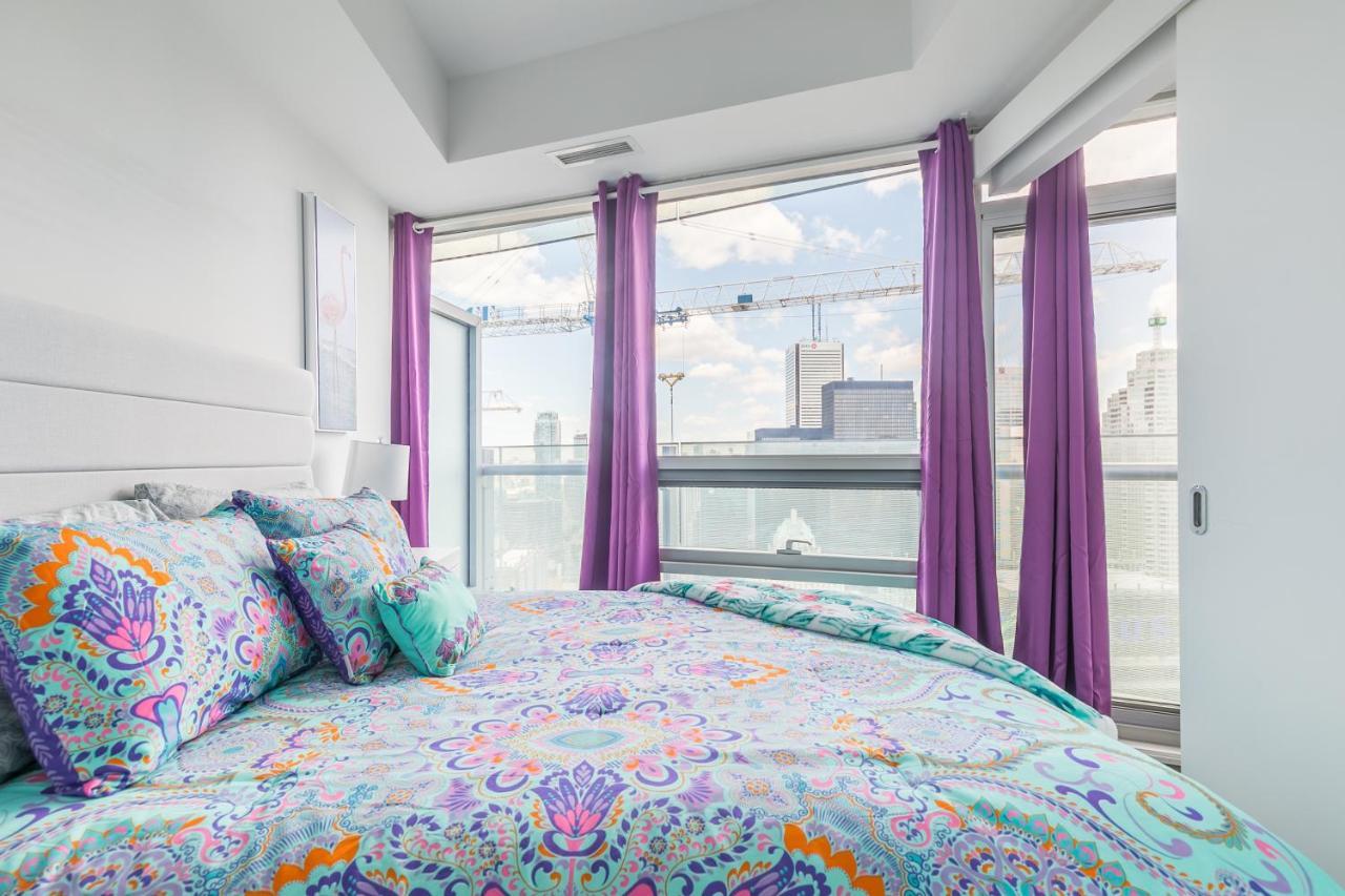 Marvelous Apartments In The Heart Of Toronto Exteriör bild