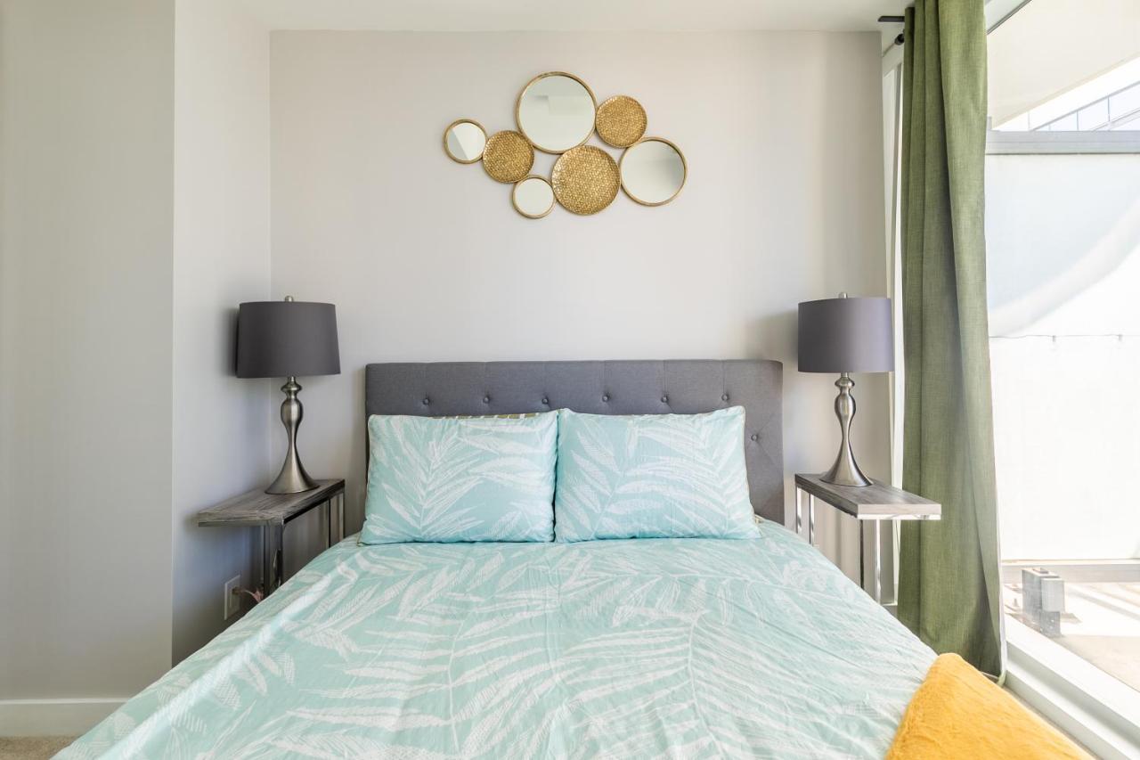 Marvelous Apartments In The Heart Of Toronto Exteriör bild