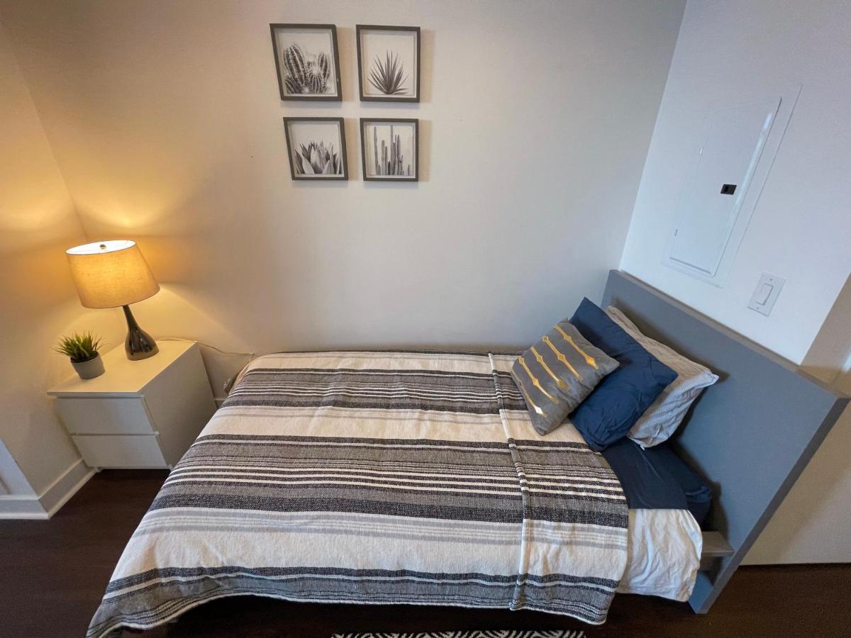 Marvelous Apartments In The Heart Of Toronto Exteriör bild
